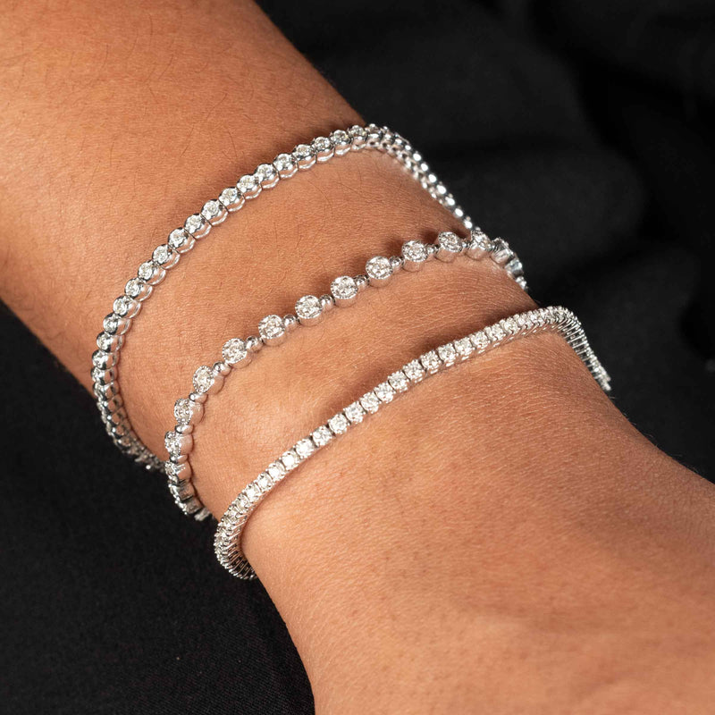 Semi-Bezel Style Diamond Tennis Bracelet, 2.25 Carats, 14K White Gold